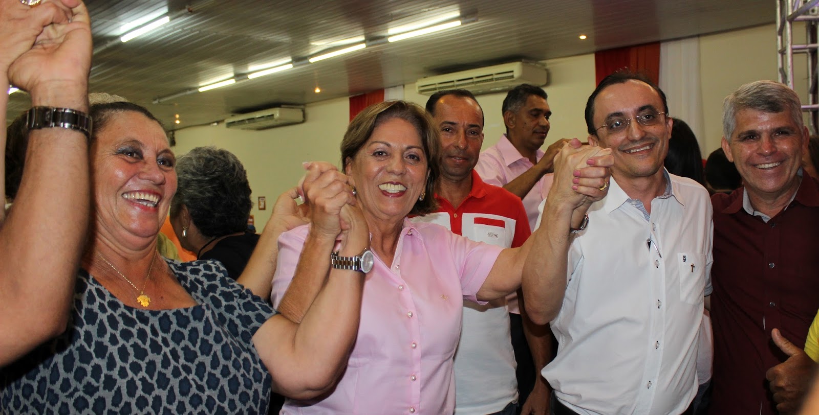 Rosalba com o deputado Souza no encontro do PHS dia 19 passado (Foto: Jailton Rodrigues) 