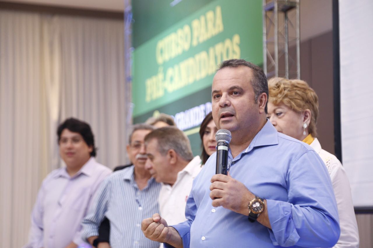Rogério Marinho disse que abriu mão da pré-candidatura para fortalecer o palanque do partido na capital e interior