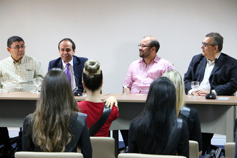 Fábio Dantas parabenizou e desejou boa sorte ás candidatas