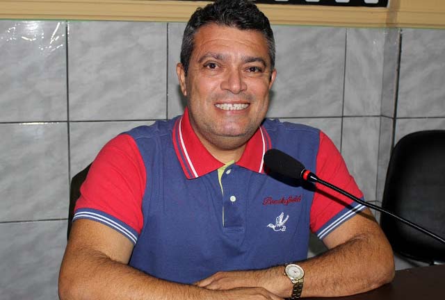 Em Areia Branca o partido reelegeu o vereador Aldo Dantas (Foto: Reprodução)