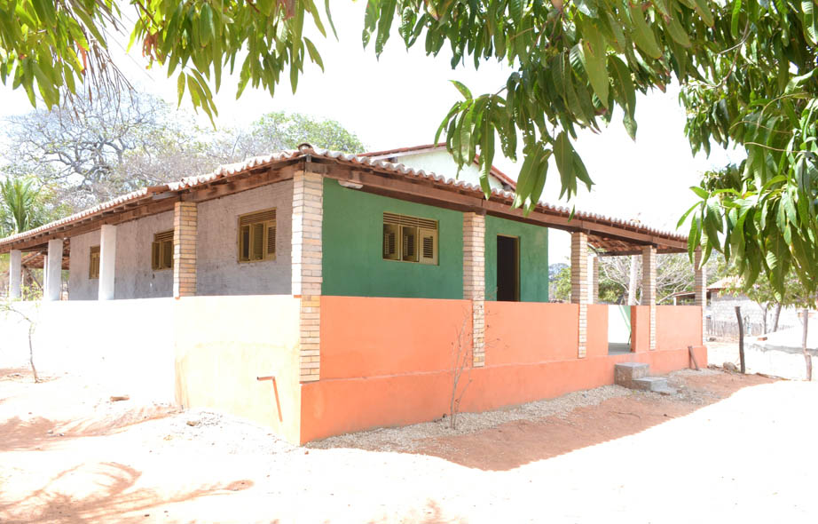 Casa em São José, onde foi instalada a Unidade de Saúde da Família