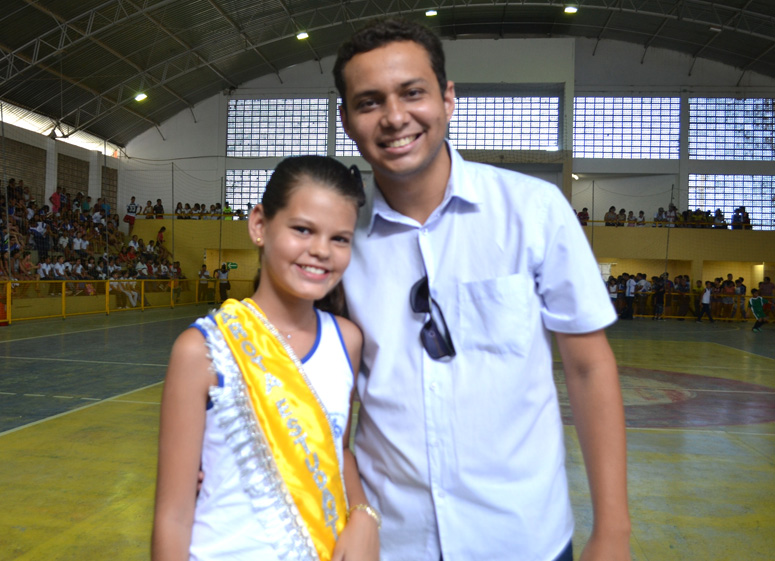 Bianca Caroline com Carlos Júnior