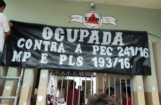 Ocupação nas escolas forçou o adiamento de provas para mais de 271 mil candidatos (Foto: Reprodução)