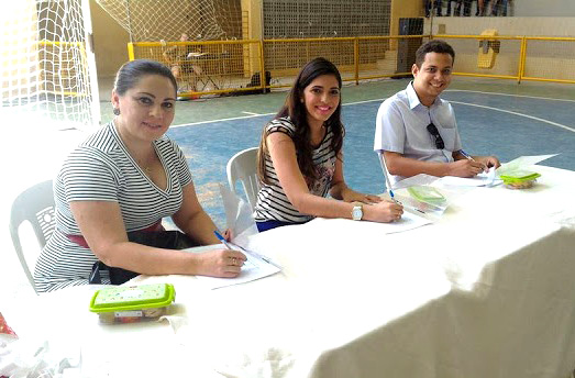 Corpo de jurados: Roberta Dantas, Viviane Siqueira e Carlos Júnior (Foto: Erivan Silva)
