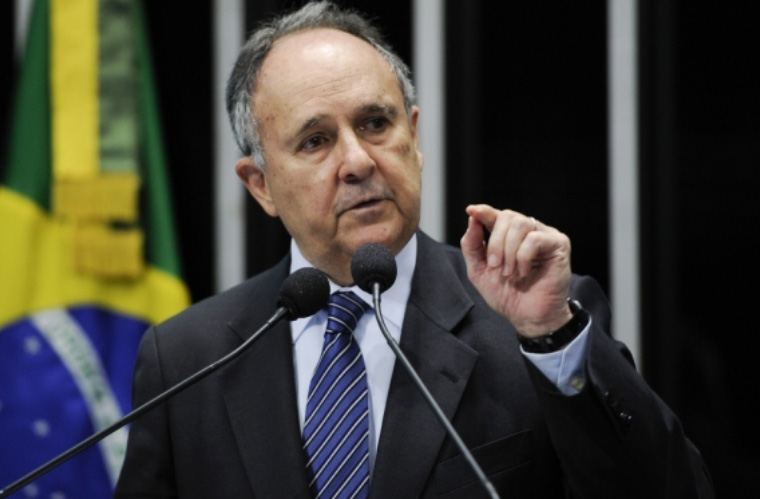 Senador Cristovam Buarque é o autor do projeto (Foto: Divulgação/Senado)