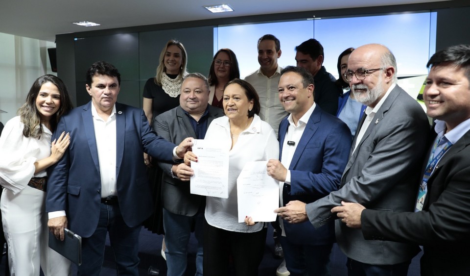 Assinatura Policlínicas (1)