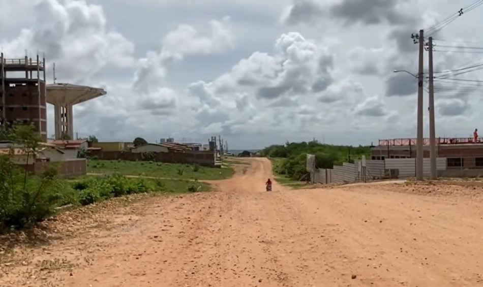 Pavimentacao-da-Rua-Carolina-Wanderley-em-Assu