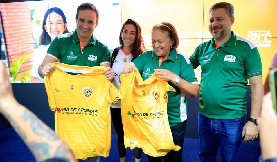 fatima e cadu no programa