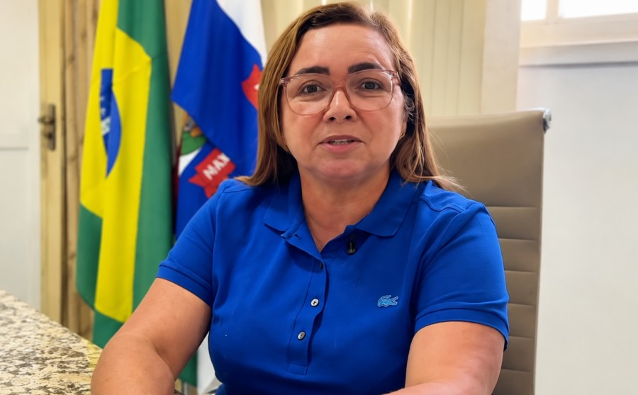Professora Nira